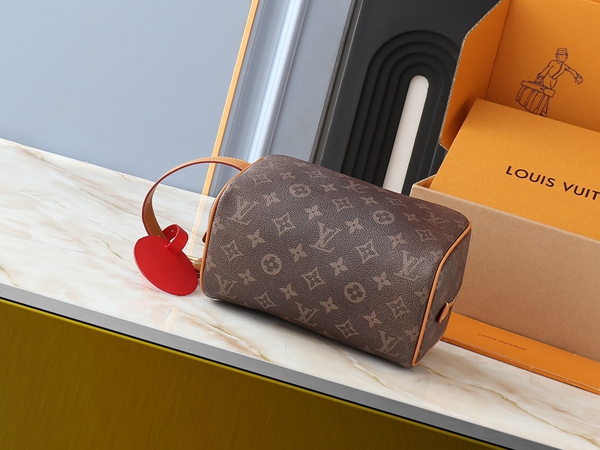 ルイヴィトンバッグ内部構造